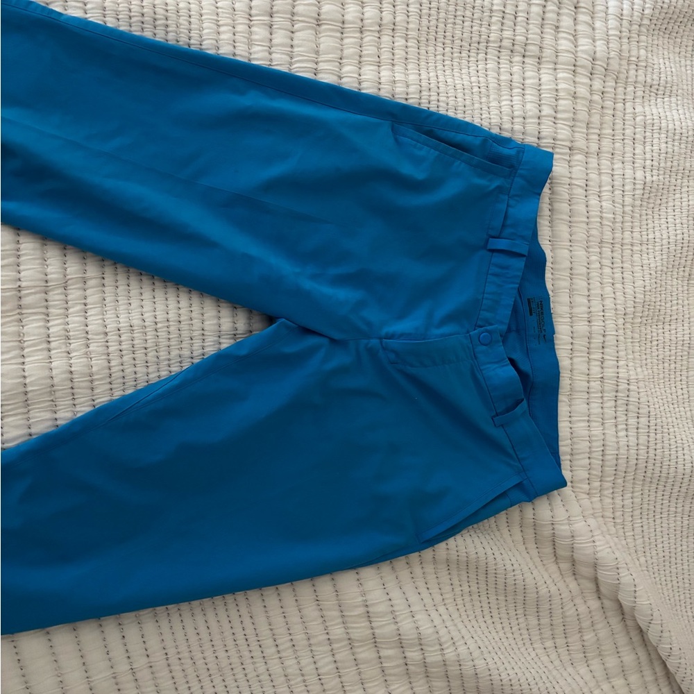 Nike Men's Vibrant Blue Chinos